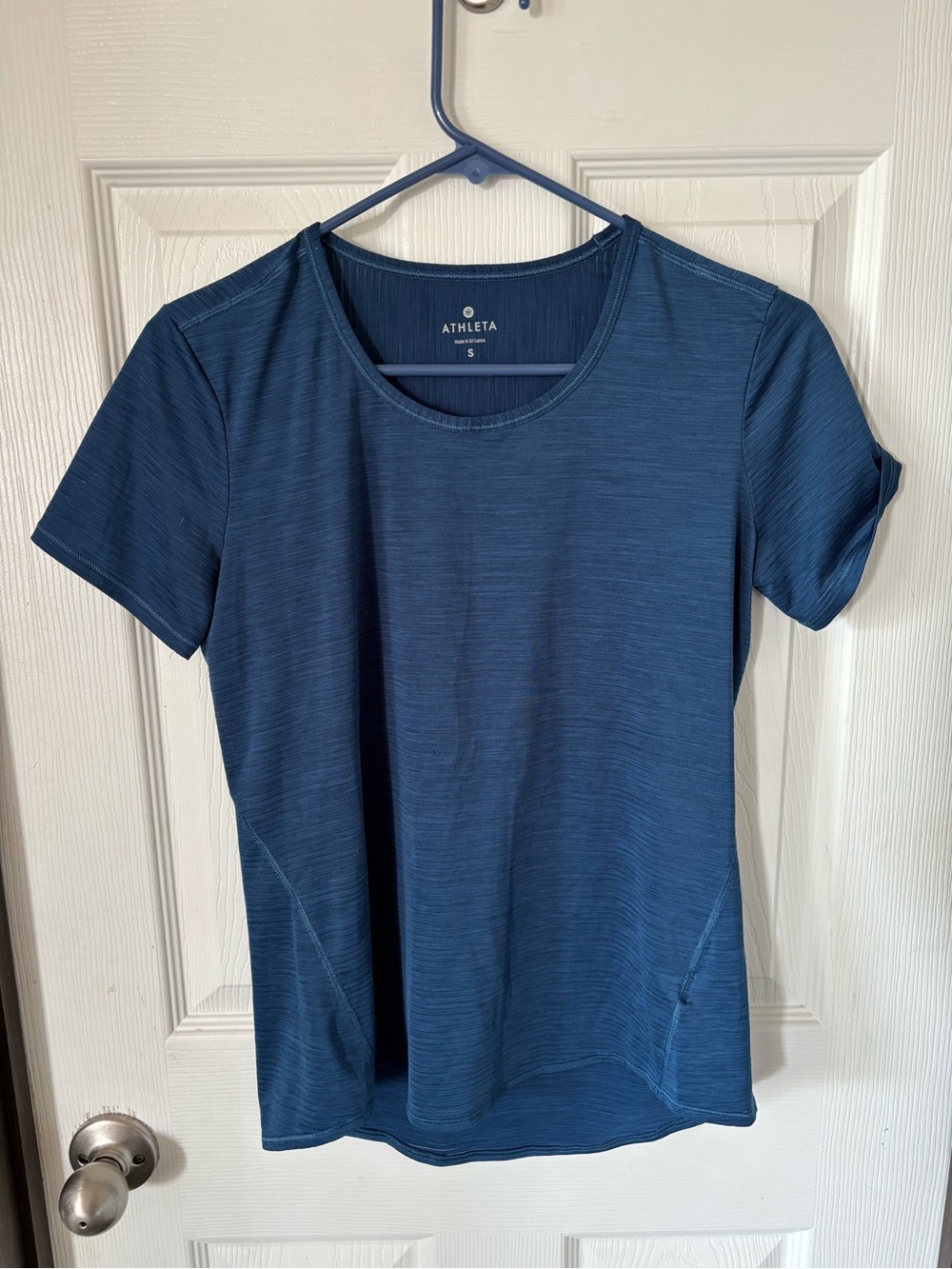 Athleta Navy Blue Short Sleeve Performance Tee